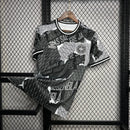 Camisa Dinamarca Pré-Jogo 24/25 - Versão Torcedor